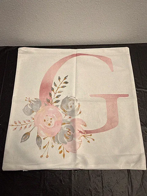 Floral Printed Pillow case With the Letter G - CREAM/PINK