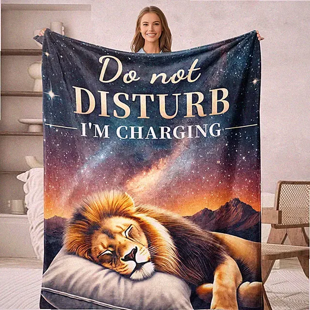 Lion Throw Blanket Cute Animal Decor Soft Flannel Fleece Plush 50x60 Inch